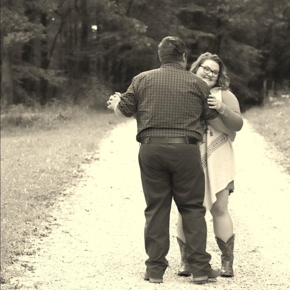 Meet your Posher, Olivia - Picture 2 of 12